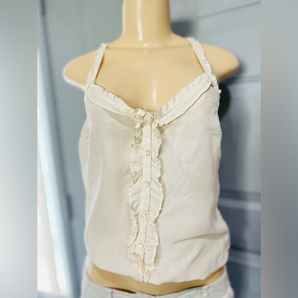 Abercrombie & fitch New York  100% silk top size small in a cream ivory color - Picture 5 of 10